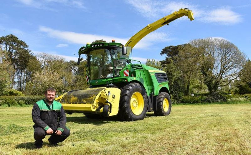 Lagan Bros' John Deere 9900i forage harvester (photo: Irish Tractor & Agri magazine).